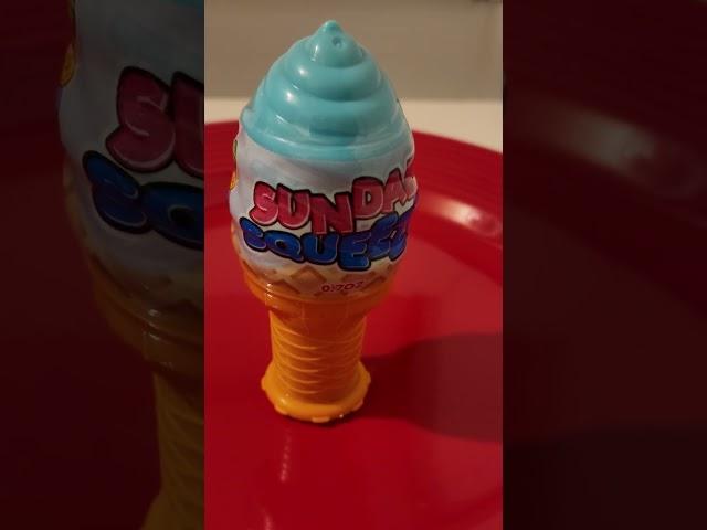 SunDae Squeeze blue Flowers with yummy Sour Gel #shorts #sundae #squeeze #icecream #selenagomez