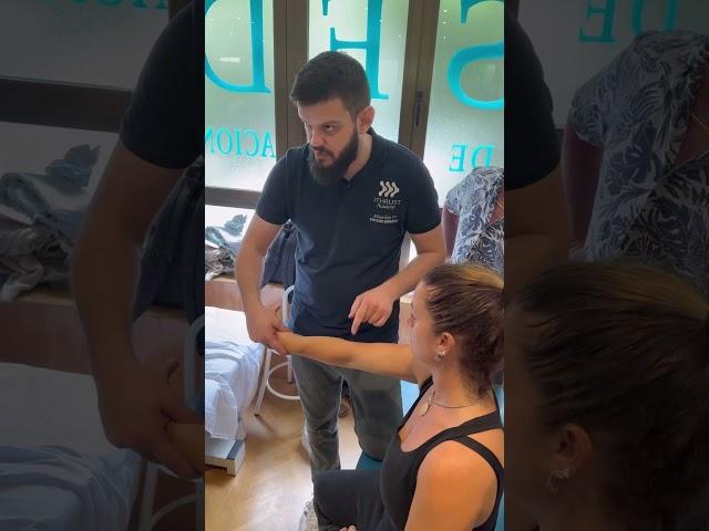 Radius HVLA Manipulation Technique by Adnan Kojić PT live in Madrid - Spain 