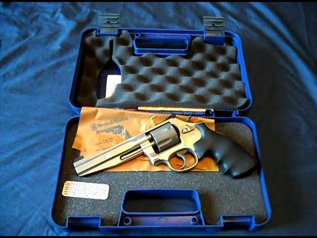 Smith and Wesson 986 9mm Revolver Unboxing and Review