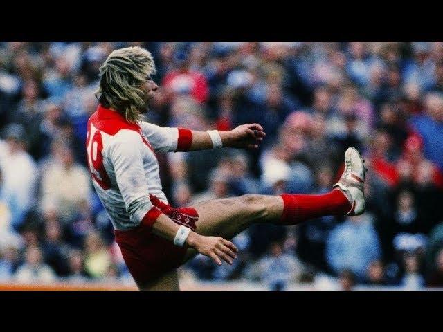 Warwick Capper's best career moments | Fantastic Five | AFL