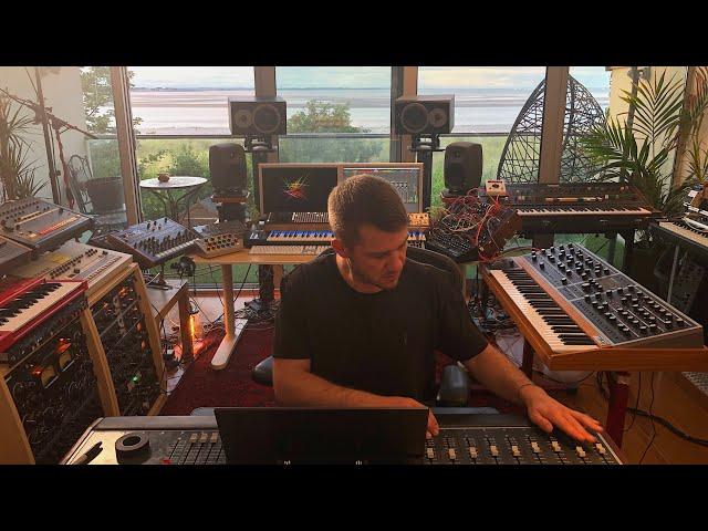 Tech Talk: Go inside Matador’s breathtaking Dublin studio (Electronic Beats TV)