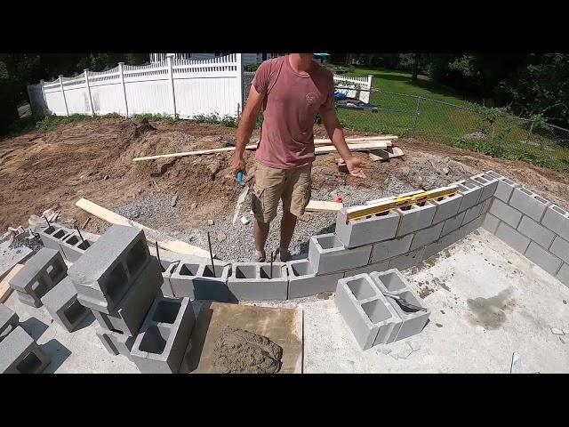 How to lay a curved block wall