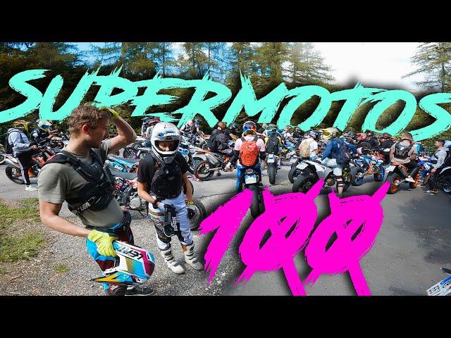 100 Supermotos auf der Straße