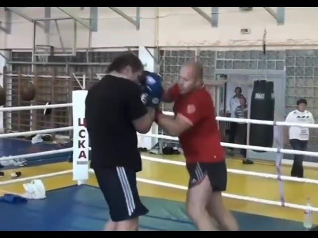 Fedor and Aleksander sparring