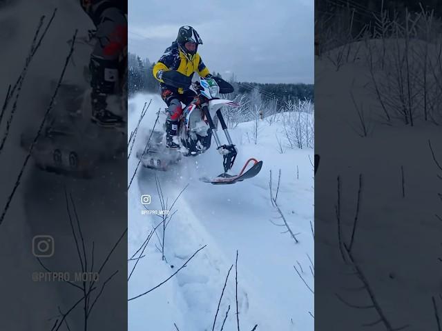 Как выглядит сноубайк в комплектации зло ? #сноубайк #snowbike #мотопрокат #эндуро