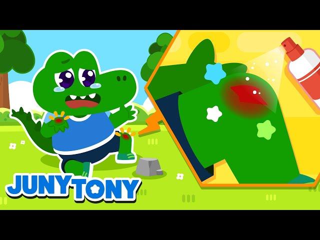 Bump! My Knee Is Bleeding! | JunyTony to the Rescue  | Safety Song for Kids | JunyTony