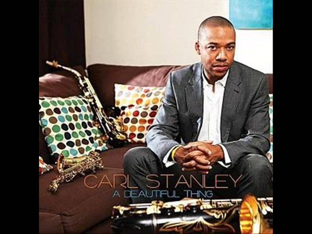 Hold Me Close (feat. Gianna) - Carl Stanley