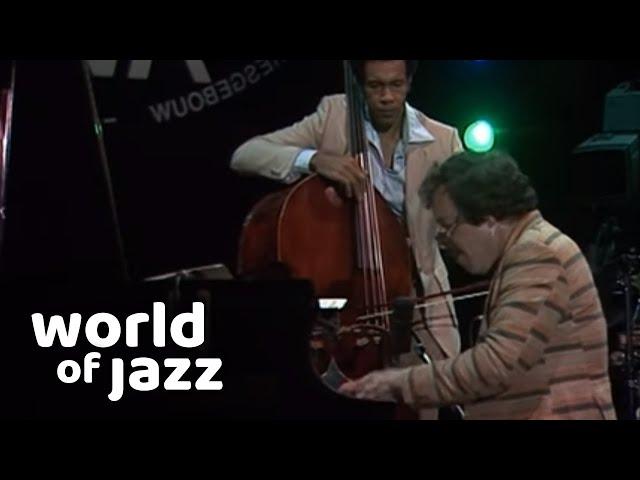 Louis van Dijk & John Clayton in concert at the North Sea Jazz Festival • 18-07-1982 • World of Jazz