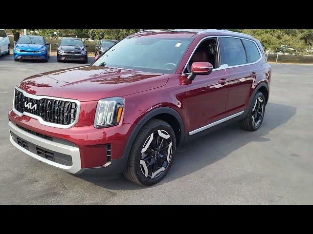 16864A 2023 Kia Telluride EX