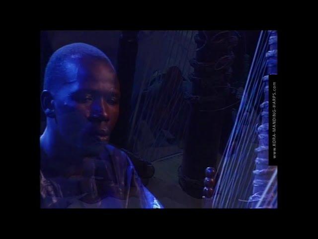 Kora : New Ancient Strings : CHEIKHNA DEMBA