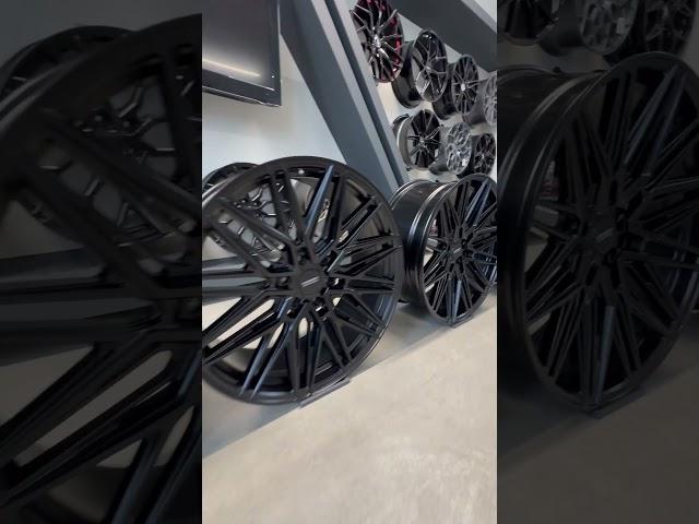 VOSSEN HF6-5 6 LUG 24’ #vossenwheels #berivaauto #vossen #wheels