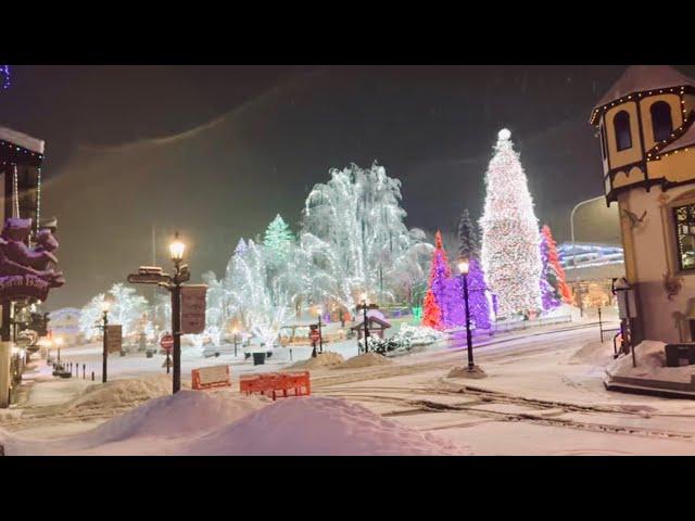 Snowstorm Leavenworth Washington | January Christmas Lights 2023