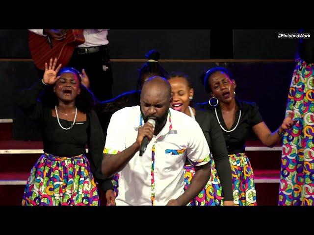 Worship Flow with Godfrey Busuulwa | Okusinza Muluganda | Worship in Luganda