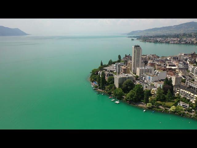 Au cœur de Montreux, à vendre appartement de 4.5 pièces offrant une vue imprenable sur le lac.