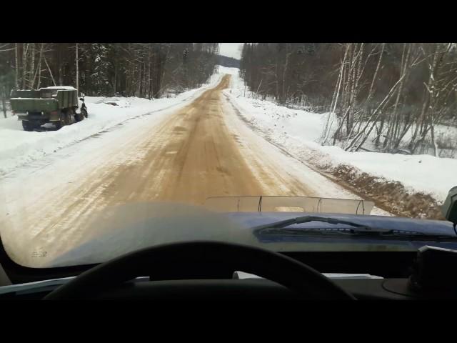 На карьере. Погрузка тонара. Самосвалы.