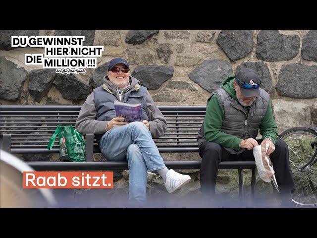 Stefan Raab macht Kölner Parkbanken erneut unsicher  | Du gewinnst hier nicht die Million