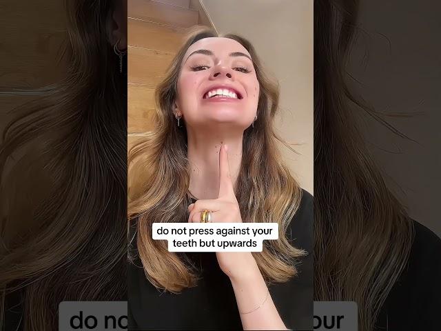2 Easy Beginner Tips to Start Mewing and Improve a Double Chin | All You Can Face #shorts #mewing