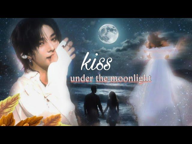 Hyunjin ff - kiss under the moonlight  (oneshot) #kpop #ff #hyunjin #skz