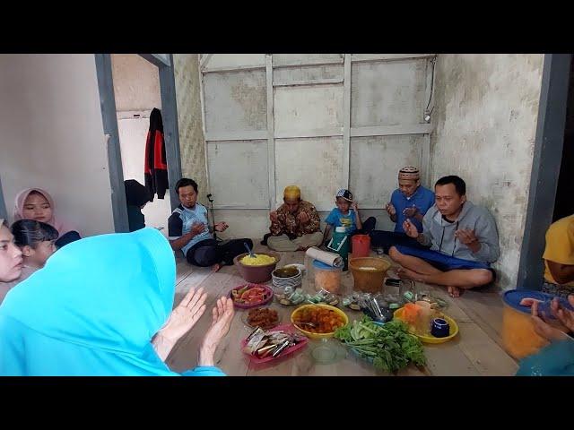 Selamatan dan Ijab Khabul Rumah Neng Yuli Gadis Yatim