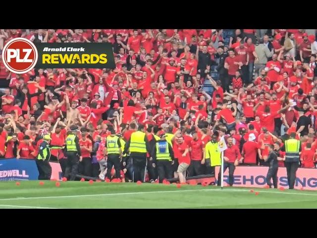 ‍️ Aberdeen fans spill onto pitch after Scottish Cup Final equaliser
