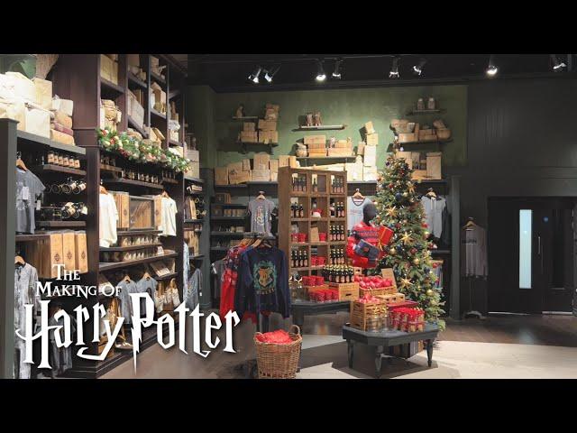 Harry Potter Shop Tour - Hogwarts in the Snow