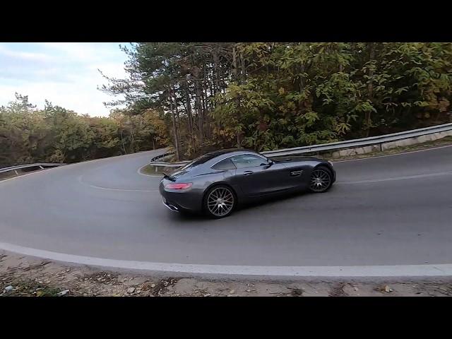 Drifting AMG GTS