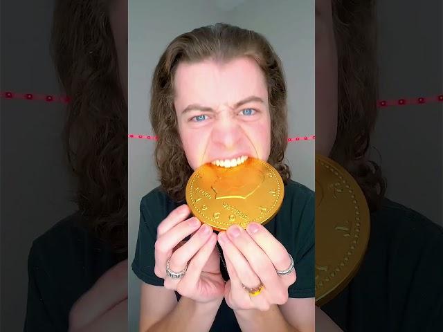 Luke eats GIANT FOODS!  #shorts