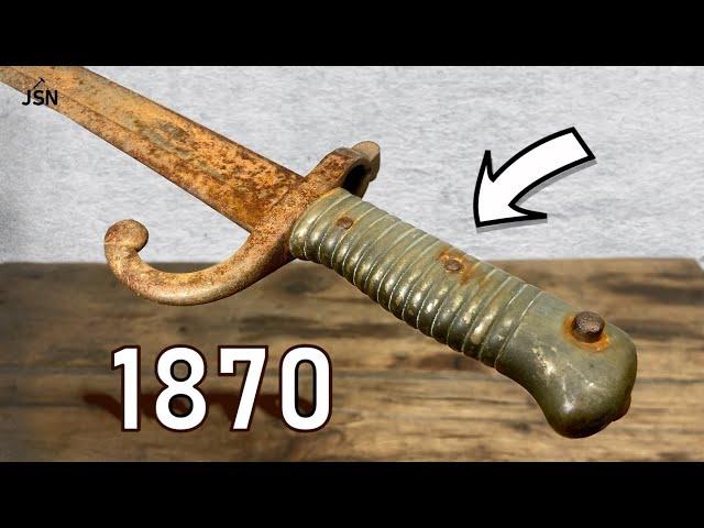 Restoration of a splendid 1870 bayonet