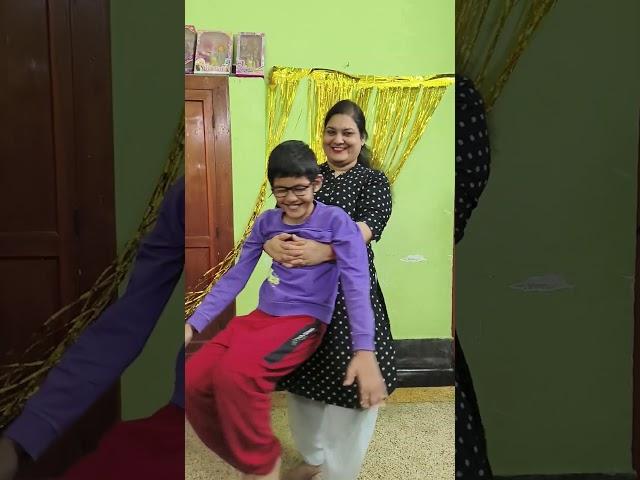 Play time with my top fan.Tania's daily life blog.#arijitsingh #song #fun @wishcraftbytania6940