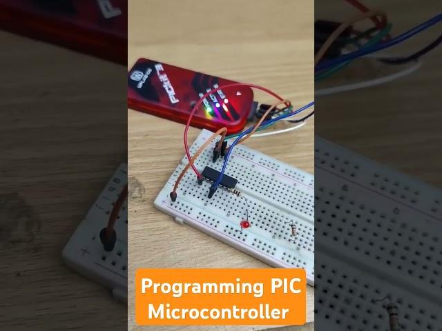 Programming PIC Microcontroller