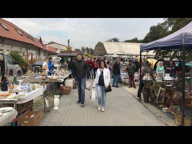 Hévíz Farmers’ Market in Hungary - personal shopping tips