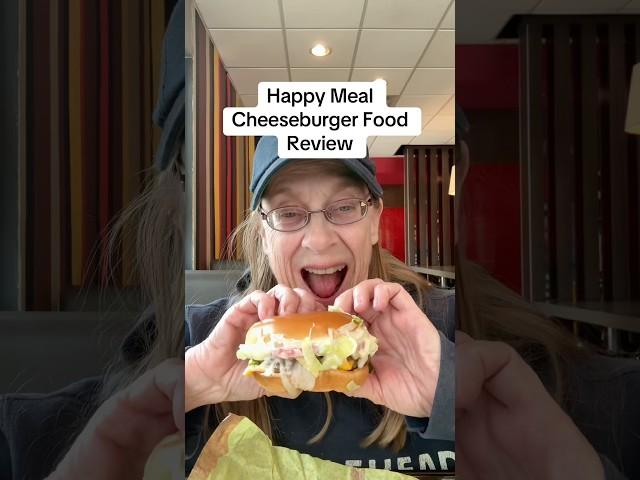 Is this the best McDonalds burger ever? Happy Meal cheesebuger food review #food #mcdonalds #shorts