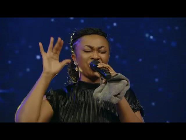 Efe Grace Powerful Worship At The Gratitude With Minister Daniel Nettey Maryland