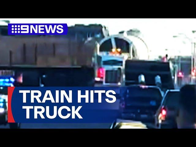 One killed, four injured after train derails in Texas | 9 News Australia