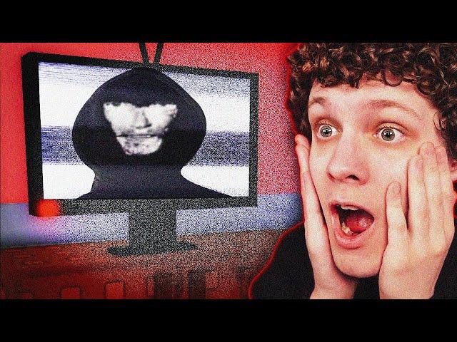 NÃO ESQUEÇA A TV LIGADA! História de Terror no ROBLOX (Roblox Don't Leave Your TV On)