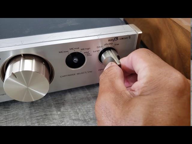 Luxman C-02 Stereo Preamplifier Phono Playback