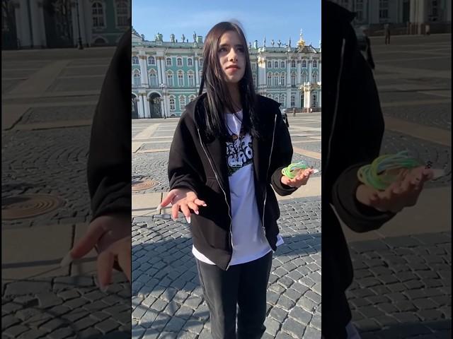  Petersburg scammers - scammers scam tourists for money #shorts #scammers #police #russia