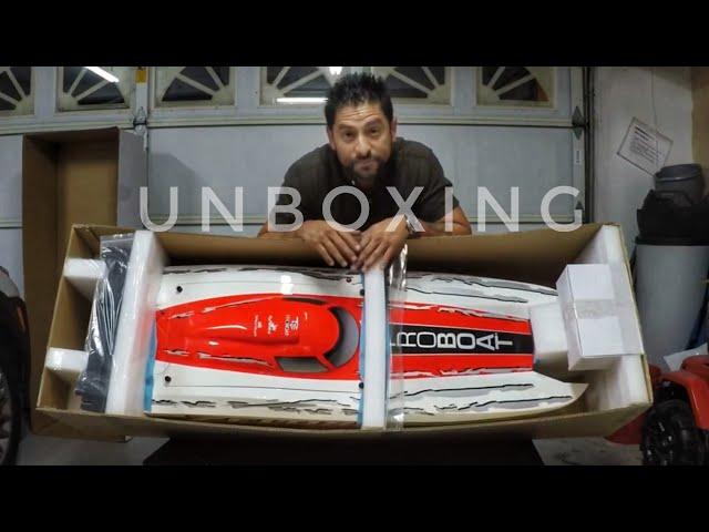 Unboxing a GIANT 4 foot RC GAS Boat! Zelos 48G Gas PROBOAT - Smith RC Studios