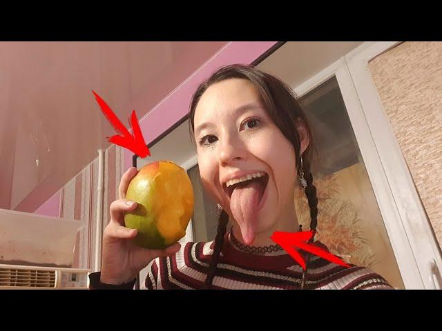 Long Tongue VS Mango - Little ASMR Style