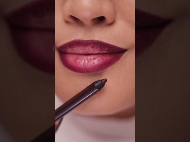 Blitz + Glitz ColorStay Multi-Liner & Super Lustrous Shine Balm #GlimmerBowl #LipGloss #Glitter