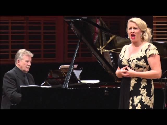 Rachel Bate  - Dove Sono from Le nozze di Figaro by Mozart