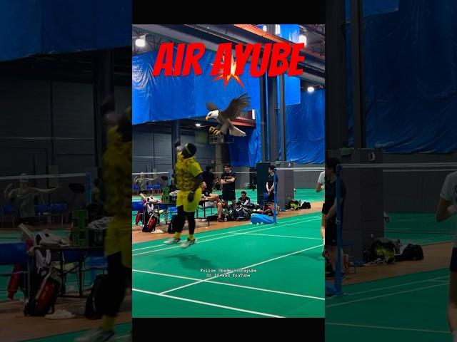 This backhand 360‍‍️#badminton #bulutangkis #badmintonlovers