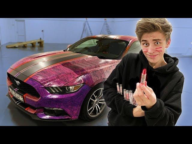 I’VE PAINTED THE CAR WITH LIPSTICK!