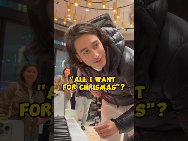 Unexpected DUO for Christmas in Paris !!!