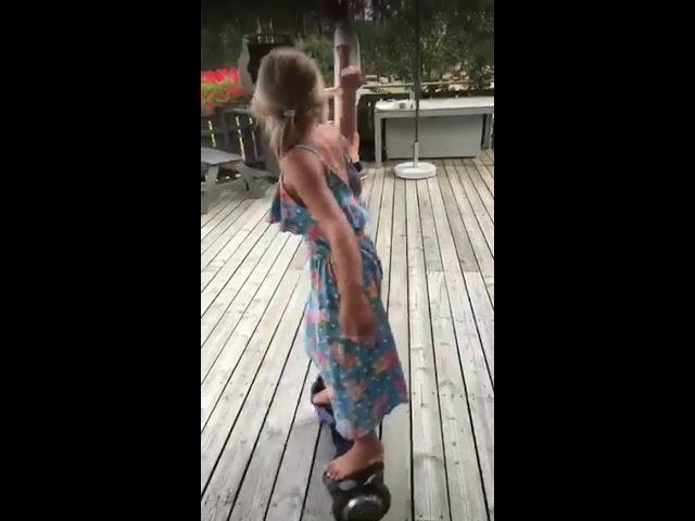 Hoverboard dancer Norway