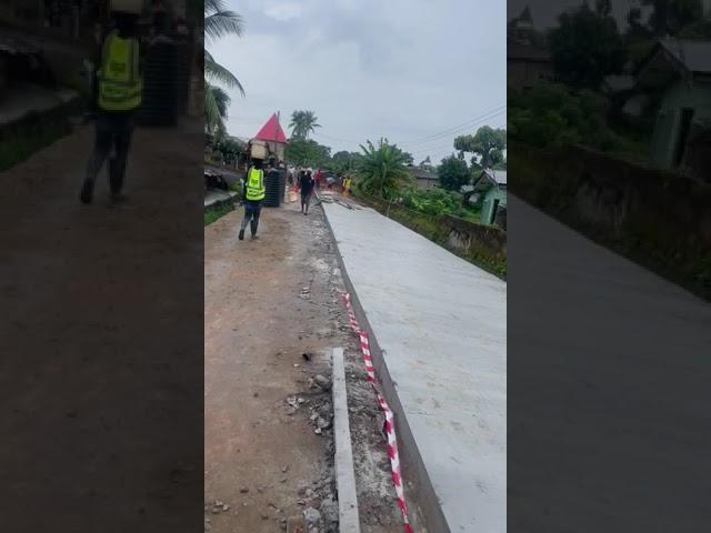 PRINCE BASSEY OTU BIDS FAREWELL TO PORTHOLES AND BAD ROADS IN CROSS RIVER STATE WITH THE EBONYI ROAD