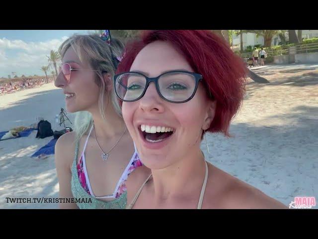 Vlog on the beach with my girls  Mallorca holiday