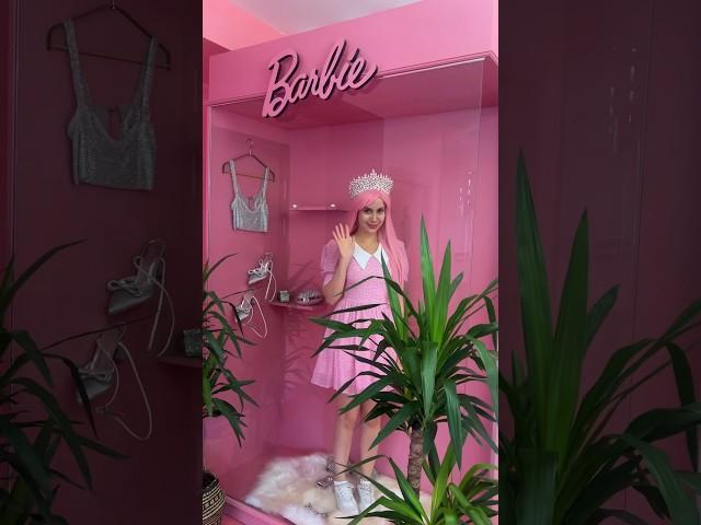  Barbie Beauty Saloon  