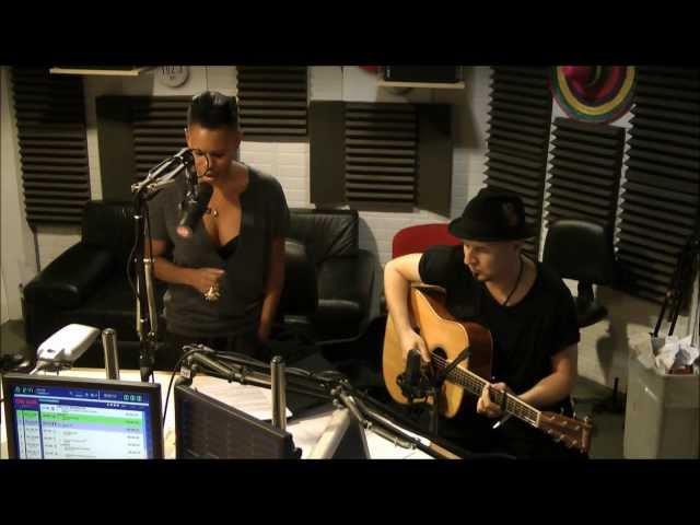 Skunk Anansie - Gotye Cover - Session Acoustique OÜI FM