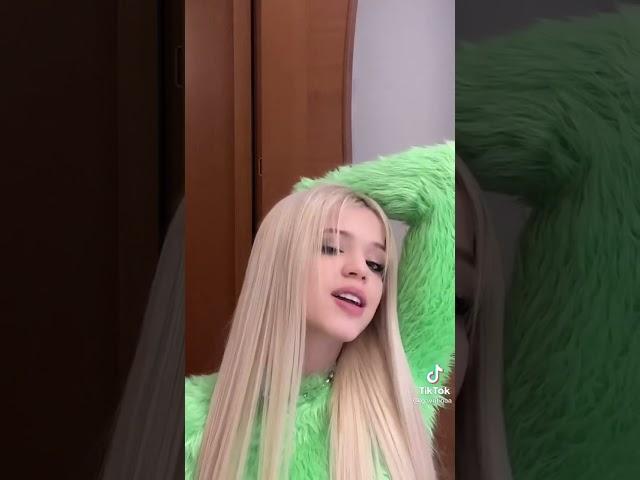 Как вам Новый год? Гаврилина #shorts #JuliaGavrilina #tiktok #girl